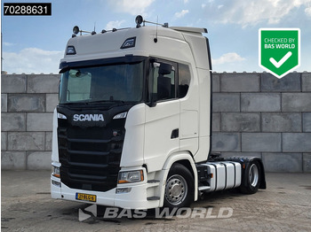 Dragbil SCANIA S 450