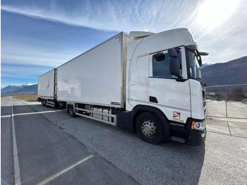 Dragbil SCANIA R 450