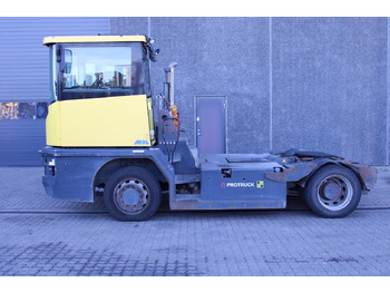 Terminaltraktor MOL