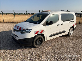 Minibuss TOYOTA Proace