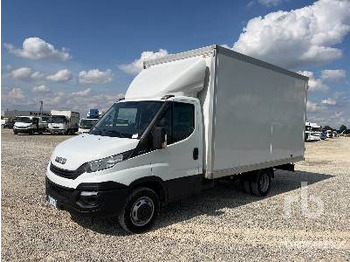 Lastbil med skåp IVECO Daily