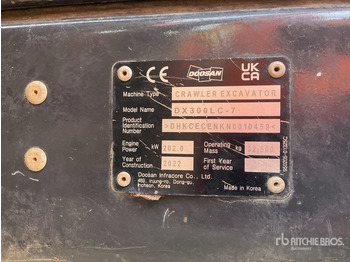 Bandgrävare DOOSAN DX300LC-7