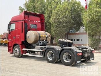 Dragbil 2024 XCMG XGA4259N6WC LNG 6x4 (Unused) Sleeper Truck Tractor: 6x: bild 4