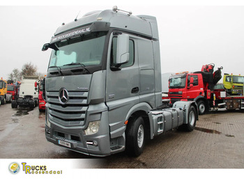 Dragbil MERCEDES-BENZ Actros 1851