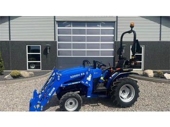 Kommunaltraktor SOLIS