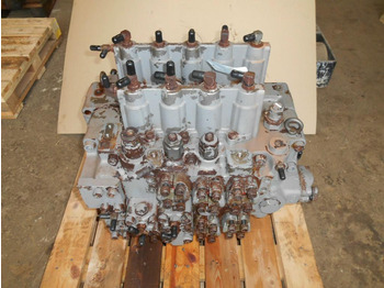 Hydraulventil HITACHI