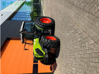 Traktor CLAAS Axos