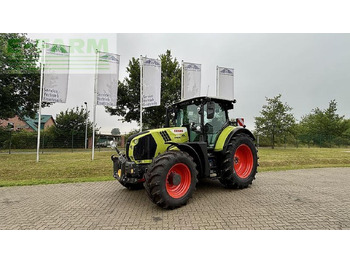 Traktor CLAAS Arion 660