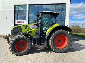 Traktor CLAAS Axion 810