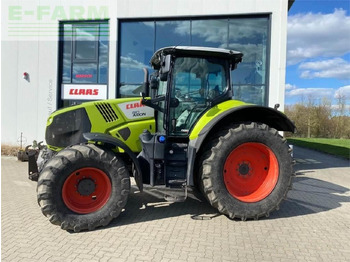 Traktor CLAAS Axion 810