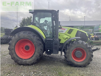 Traktor CLAAS Axion 830