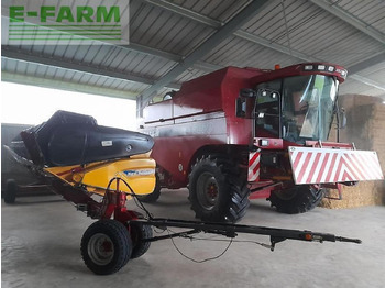 Skördetröska CASE IH