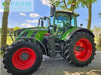 Traktor FENDT 718 Vario