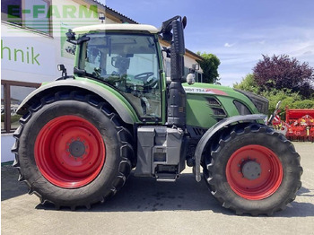 Traktor FENDT 724 Vario