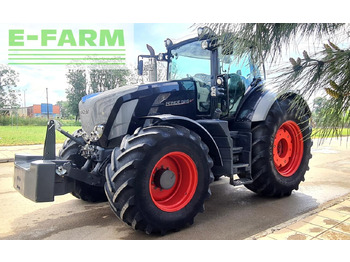Traktor FENDT 826 Vario