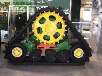 Skördetröska JOHN DEERE