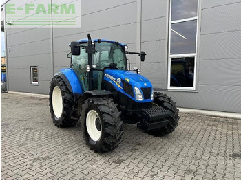Traktor NEW HOLLAND T5.95
