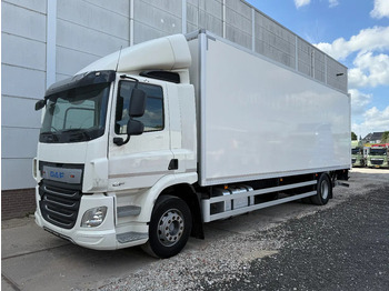 Lastbil med skåp DAF CF 320