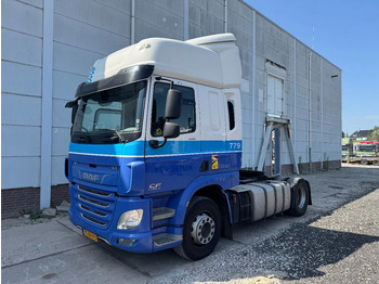 Dragbil DAF CF 400