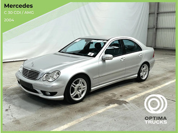 Sedan MERCEDES-BENZ
