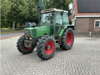 Traktor FENDT