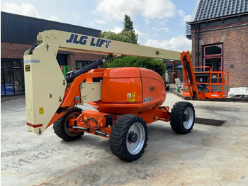 Lift JLG 600AJ