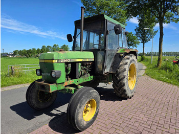 Traktor JOHN DEERE 2140