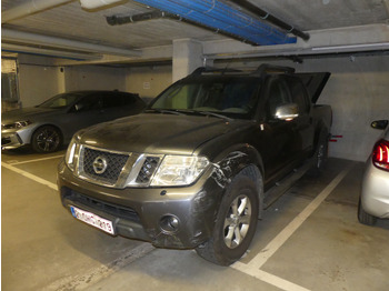Personbil NISSAN Navara