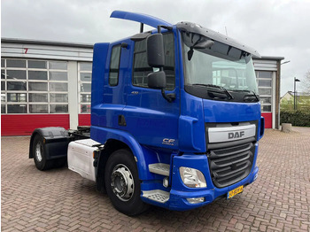Dragbil DAF CF 400