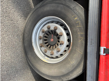 Ny Skåp semitrailer Kässbohrer Taut Liner Schuifdak: bild 4