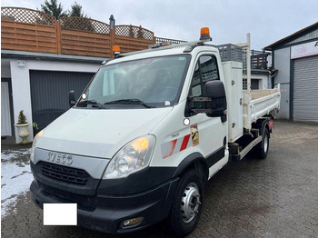 Tippbil lastbil IVECO Daily 70c17