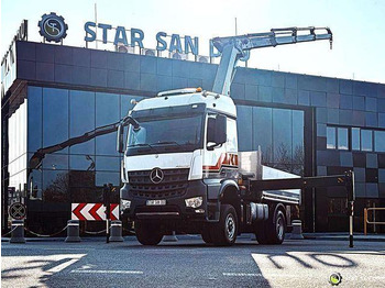 Flakbil MERCEDES-BENZ Arocs 1851