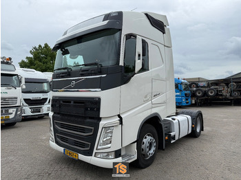 Dragbil VOLVO FH