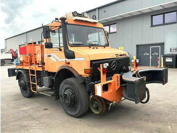 Utility/ Specialfordon UNIMOG
