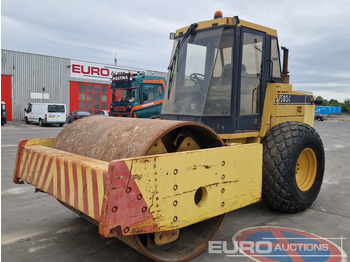 Vält CATERPILLAR