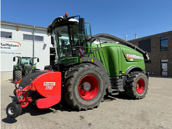 Skördemaskin FENDT