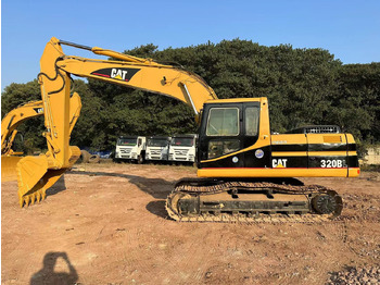 Bandgrävare CATERPILLAR 320B