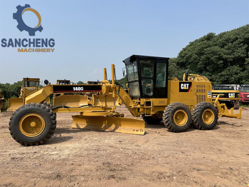 Väghyvel CATERPILLAR 140G