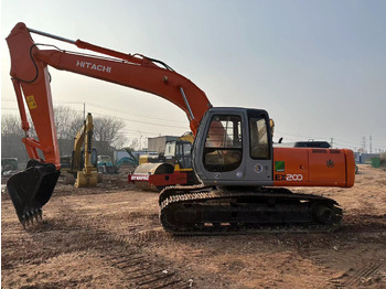 Grävmaskin HITACHI EX200