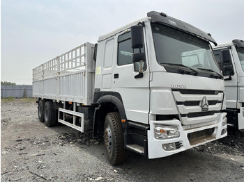Djurtransport lastbil SINOTRUK HOWO