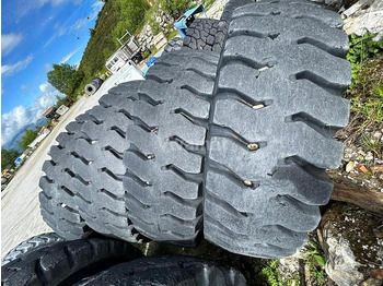Däck och fälgar BRIDGESTONE