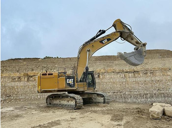 Grävmaskin CATERPILLAR 374