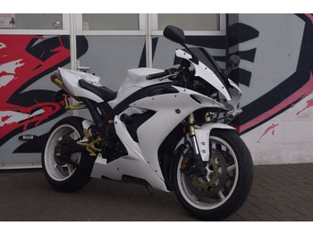 Motorcykel Yamaha YZF R1 RN12 Akrapovic Unfall: bild 1