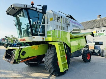 Skördetröska CLAAS Mega