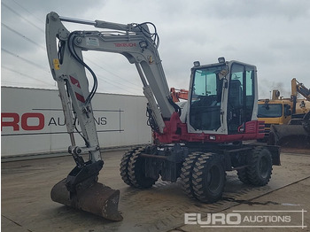 Grävmaskin på däck TAKEUCHI