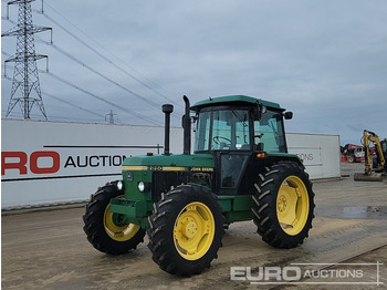Traktor JOHN DEERE 2250