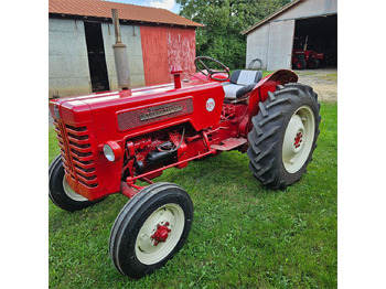 Traktor