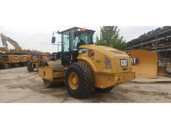 Leasa CAT CS74B 4F CAT CS74B 4F: bild 2