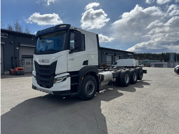 Chassi lastbil IVECO X-WAY