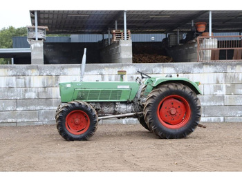 Traktor FENDT